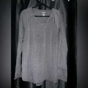 Tek Gear Gray Scoop Neck Long Sleeve Top
